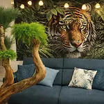Jungle - Cocon Tropical Et Romantique Avec Balneo En Plein Coeur De !