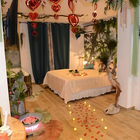 Jungle - Cocon Romantique Et Tropical Avec Jacuzzi Prive ! * Pezenas