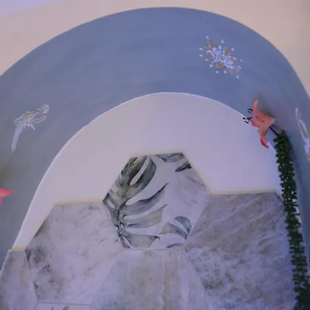 Apartment Jungle - Cocon Romantique Et Tropical Avec Jacuzzi Prive ! Pezenas