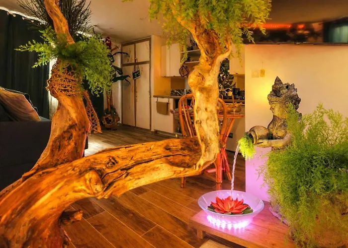 Jungle - Cocon Tropical Et Depaysant Avec Balneo En Plein Coeur De ! Apartamento Pézenas
